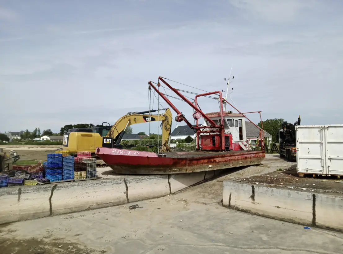 Terrien Tp Le Pelve Tp Travaux Publics Vannes BATEAU 1 